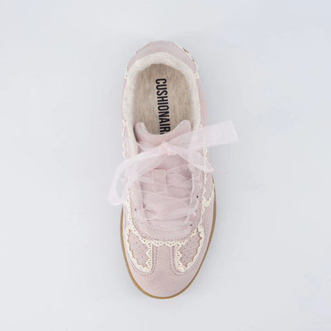 Belinda-K Lace Sneaker