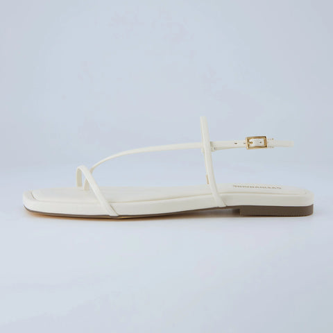 Glory Flat Sandal