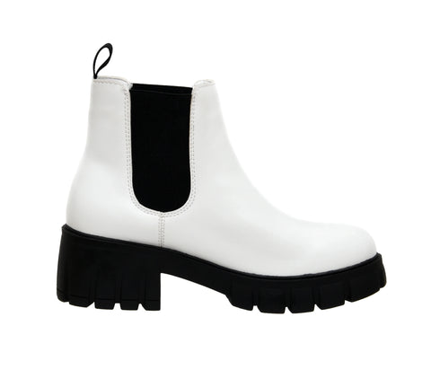 Sasha Chelsea Boot