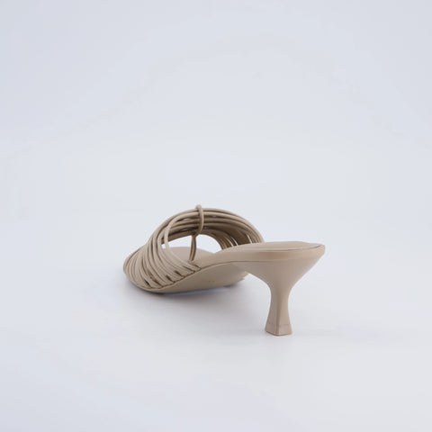 Quiz Kitten Heels