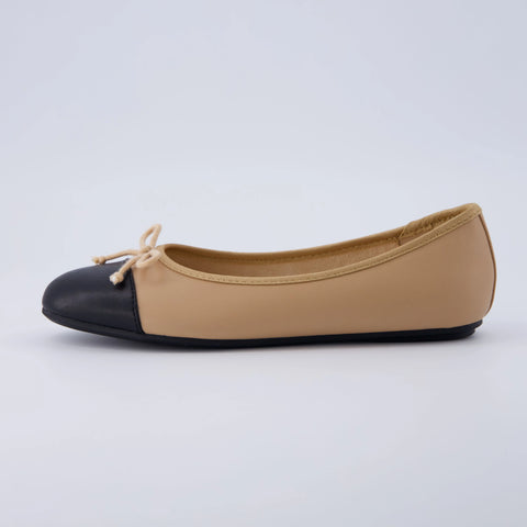 Cardi Cap Toe Flat