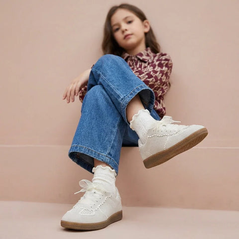 Belinda-K Lace Sneaker
