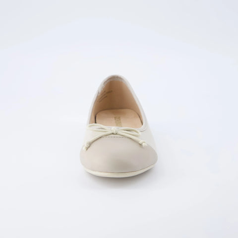 Cardi Cap Toe Flat