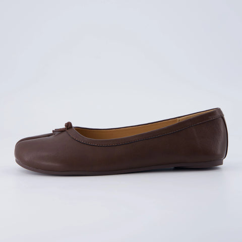 Maki Split-toe Flats