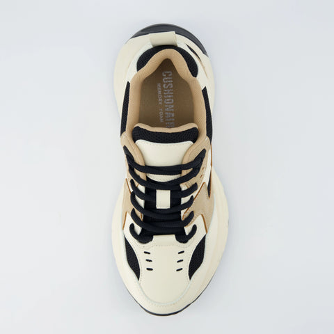 Strike Chunky Sneaker